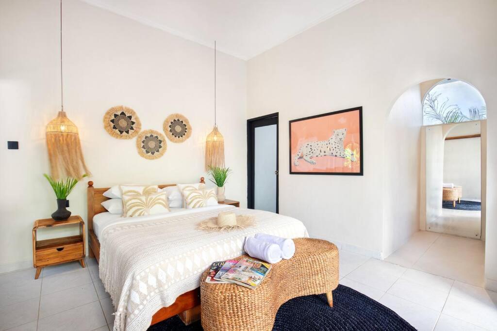 3 Beds With Pool, Butler & Parking M5 Apartemen *