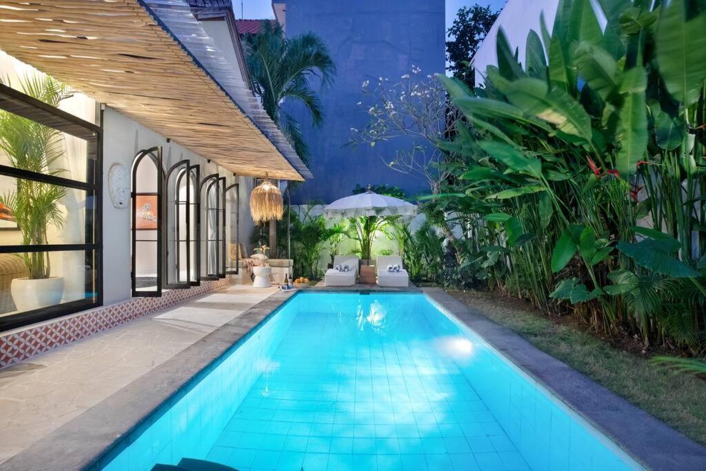3 Beds With Pool, Butler & Parking M5 Seminyak (Bali)