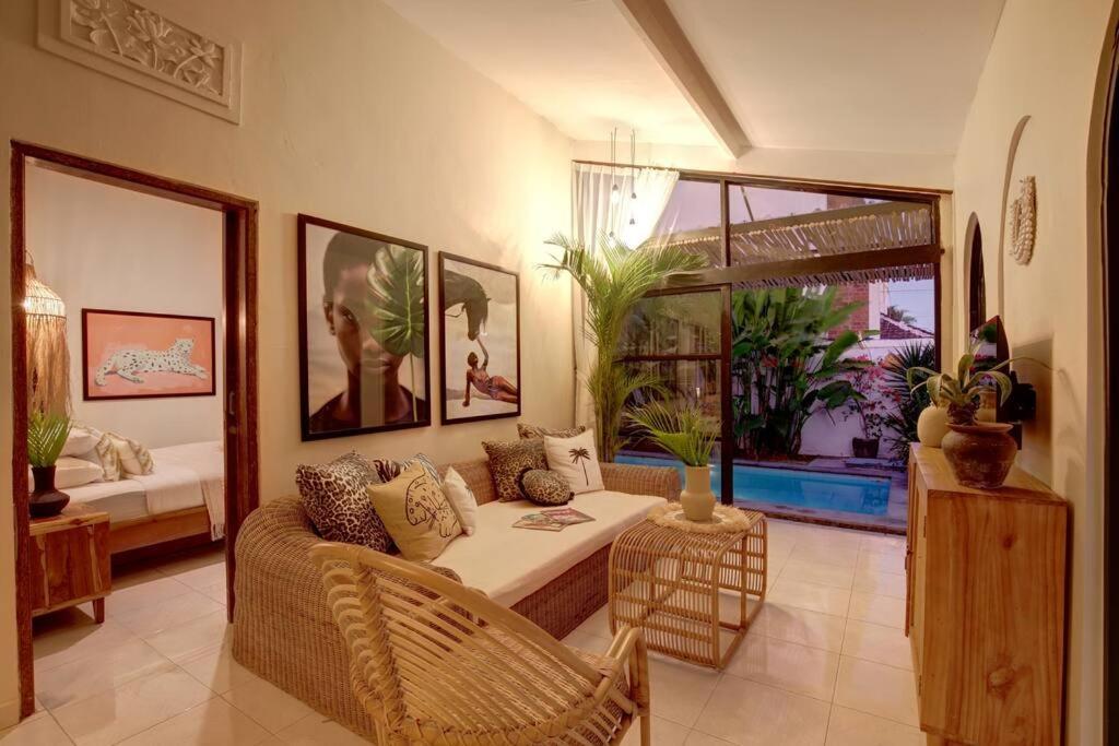 Apartemen 3 Beds With Pool, Butler & Parking M5
